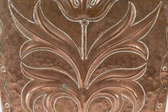 John Pearson attri. Arts & Crafts copper coal bucket with floral decoration - Thumbnail 16
