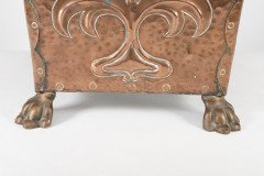 John Pearson attri. Arts & Crafts copper coal bucket with floral decoration - Thumbnail 18