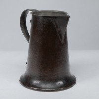 Arthur Dixon for the BGH. Arts & Crafts Hand-hammered Copper Jug - Thumbnail 3