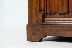 Large Gothic Revival Style Carved Oak Blanket Chest In the style of A. W. N. Pugin - Thumbnail 17