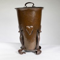An Arts & Crafts Brass Coal Bucket - Thumbnail 3