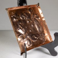 Arts & Crafts Copper Tray with Repousse Butterfly Decoration - Thumbnail 3