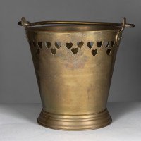 An Arts & Crafts Brass Champagne Bucket with Pierced Voysey Style Heart Decor - Thumbnail 8