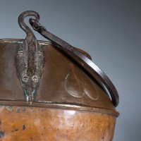 An Arts & Crafts Copper Coal Bucket with Stylized Heart Decoration - Thumbnail 13