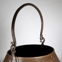 Arts & Crafts Copper Coal Bucket with Stylised Heart Decoration - Thumbnail 15