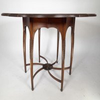 George Jack for Morris & Co., a High Aesthetic Movement Circular Side Table - Thumbnail 3