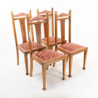 Wylie & Lochhead Glasgow. A Set of Six Arts & Crafts Oak Dining Chairs - Thumbnail 4