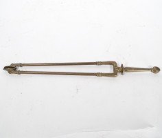 An Arts & Crafts Set of Brass Fire Dogs & Matching Utensils - Thumbnail 15