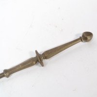 An Arts & Crafts Set of Brass Fire Dogs & Matching Utensils - Thumbnail 19