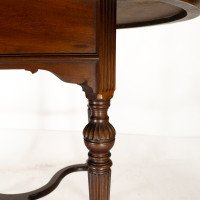 Collinson & Lock, attributed. An Aesthetic Movement Walnut Circular Center Table - Thumbnail 12
