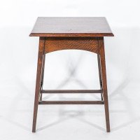 Liberty & Co., attributed. A Good Quality Well Designed Arts & Crafts Oak Side Table - Thumbnail 2