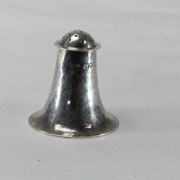 Guild of Handicraft Arts & Crafts Silver Pepper Pot with Flaring Base - Thumbnail 5