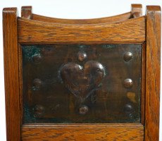 Shapland & Petter. An Arts & Crafts Oak Planter with Copper Heart Shaped Panels - Thumbnail 10