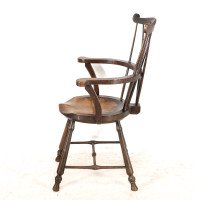 Liberty & Co., A Good Quality Windsor Armchair - Thumbnail 5