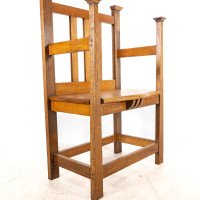 Arts & Crafts Hall Seat in the Glasgow-Style with Extended Capped Tops - Thumbnail 13