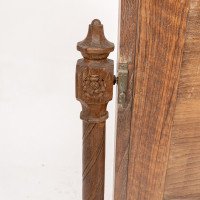 A. W. N. Pugin. An Important Dressing Table Mirror with Carved Spiral Stretcher - Thumbnail 16