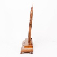 Well-Crafted Walnut Dressing Table Mirror In the style of Sir Robert Lorimer - Thumbnail 4