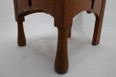 M. H. Baillie Scott Attributed, an Arts & Crafts Oak Chair with Stylized Floral Cut-outs - Thumbnail 15