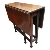 Arts & Crafts Oak Drop Leaf Pembroke Dining Table with Wild Grain to the Top - Thumbnail 1