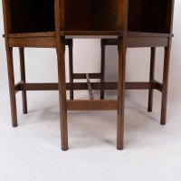 Ambrose Heal's attri. An Arts & Crafts Oak octagonal book table with eight legs - Thumbnail 15