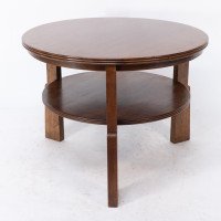 Gordon Russell. A gunstock figured walnut coffee table on gunstock shaped legs - Thumbnail 4