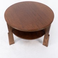 Gordon Russell. A gunstock figured walnut coffee table on gunstock shaped legs - Thumbnail 8