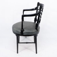 James Plucknett, attributed. Probably for Collier & Plucknett. An Aesthetic Movement Jacobean or Old English Armchair - Thumbnail 4