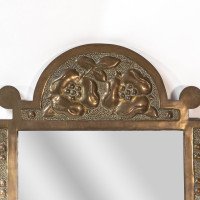 An Arts & Crafts brass mirror with floral and bead decorations - Thumbnail 3