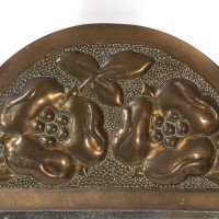 An Arts & Crafts brass mirror with floral and bead decorations - Thumbnail 4