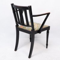 Morris & Co., attributed. An Arts & Crafts Beech Armchair with Morris Fabric Seat - Thumbnail 17