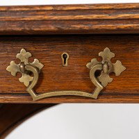 Bruce Talbert Attributed, for Cox & Sons. A Good Period Gothic Revival Oak Desk - Thumbnail 15