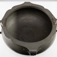 English Art Deco Hand-hammered Fruit Bowl or Centrepiece with Extending Handles - Thumbnail 12