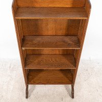 A Small Arts & Crafts Oak Bookcase with Adjustable Shelves - Thumbnail 9