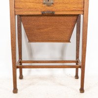A Good Quality Glasgow-Style Arts & Crafts Oak Needlework Box - Thumbnail 7