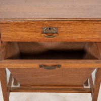 A Well-Crafted Glasgow-Style Arts & Crafts Oak Needlework Box - Thumbnail 12