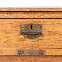 A Well-Crafted Glasgow-Style Arts & Crafts Oak Needlework Box - Thumbnail 13