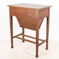 A Good Quality Glasgow-Style Arts & Crafts Oak Needlework Box - Thumbnail 16