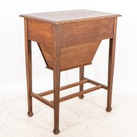 A Good Quality Glasgow-Style Arts & Crafts Oak Needlework Box - Thumbnail 18