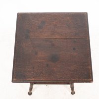 Goodyers of Regent St. A Pair of Oak Arts & Crafts Side Tables - Thumbnail 17