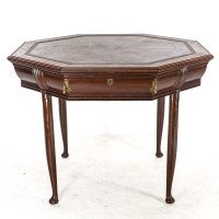 Continental Walnut Octagonal Center Table in the Manner of Henry Van Der Velde - Thumbnail 5