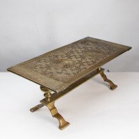 Thomas Jeckyll for Barnard Bishop & Barnard, Large Anglo-Japanese Brass Treble Trivet - Thumbnail 2