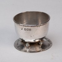 C. R. Ashbee GOH. A Rare Pair of Arts & Crafts Handcrafted Hammered Silver Salts - Thumbnail 3