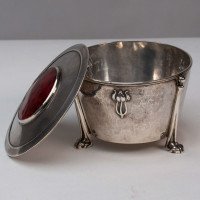 Edith Dawson. An Arts & Crafts Silver Pot with Floral Details & a Red Enamel Lid - Thumbnail 9