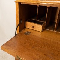 Charles Spooner Arts & Crafts Oak Secretaire Cabinet with Serpentine Stretchers - Thumbnail 16