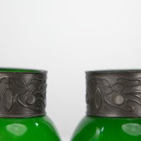 Osiris Pewter. A Pair of Art Nouveau Pewter & Green Glass Vases with Frog Decor - Thumbnail 12