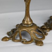 A Nice Quality Pair of English Art Nouveau Candlesticks with Flowing Organic Decor - Thumbnail 16