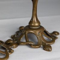 A Nice Quality Pair of English Art Nouveau Candlesticks with Flowing Organic Decor - Thumbnail 17