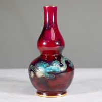 Bernard Moore. A Red Flambe Vase Decorated with a Dragon in the Japanese Style - Thumbnail 6