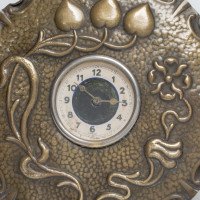 A Little Arts & Crafts Copper Table Clock in the Shape of a Flower Head - Thumbnail 10
