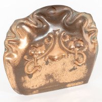 Beldray. An Arts & Crafts Copper Crumb Tray with Impressed Floral Decoration - Thumbnail 10